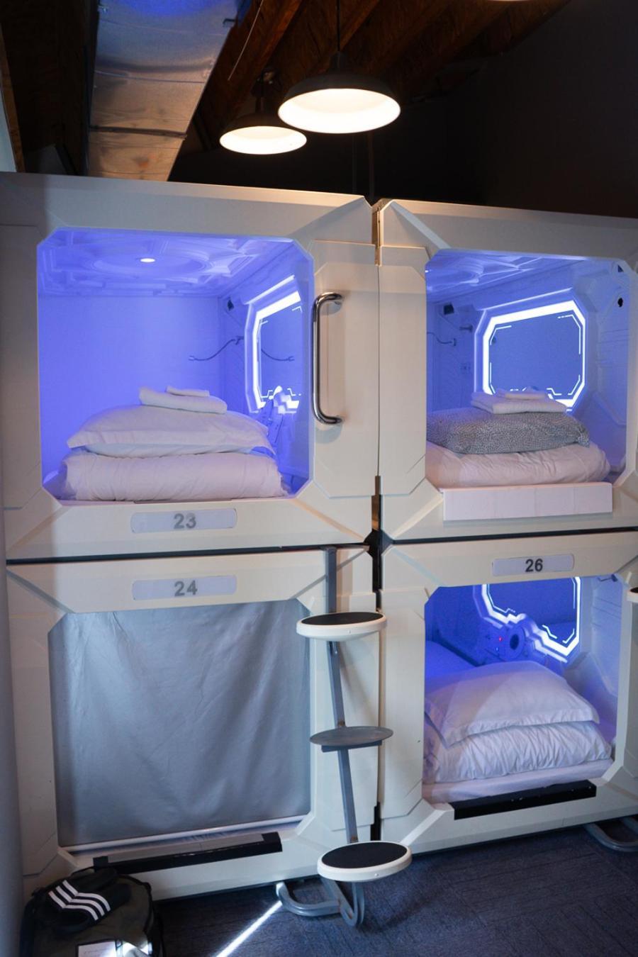 Kapselhotel U Street Capsule 2*