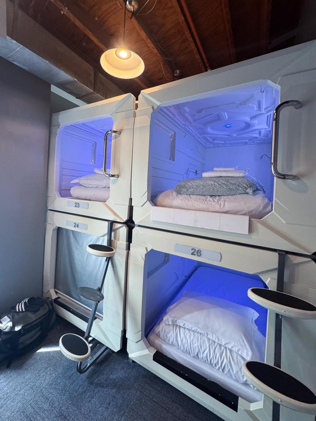 U Street Capsule Kapselhotel Washington